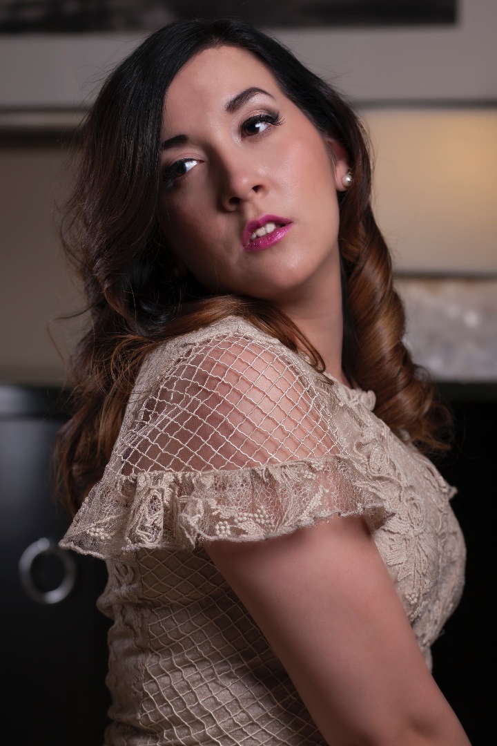 Female model photo shoot of rachelrigall in Palazzo Casino Las Vegas
