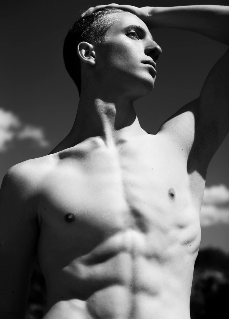 Male model photo shoot of StefanGoncalvez