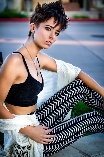 Female model photo shoot of Jessica Renee Elliott