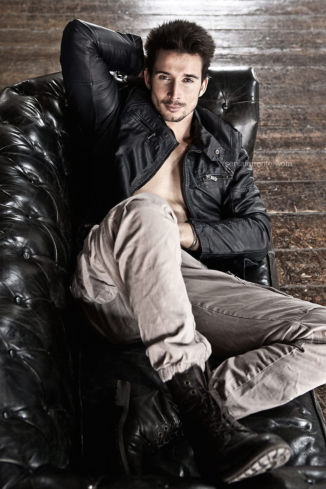 Male model photo shoot of willoski