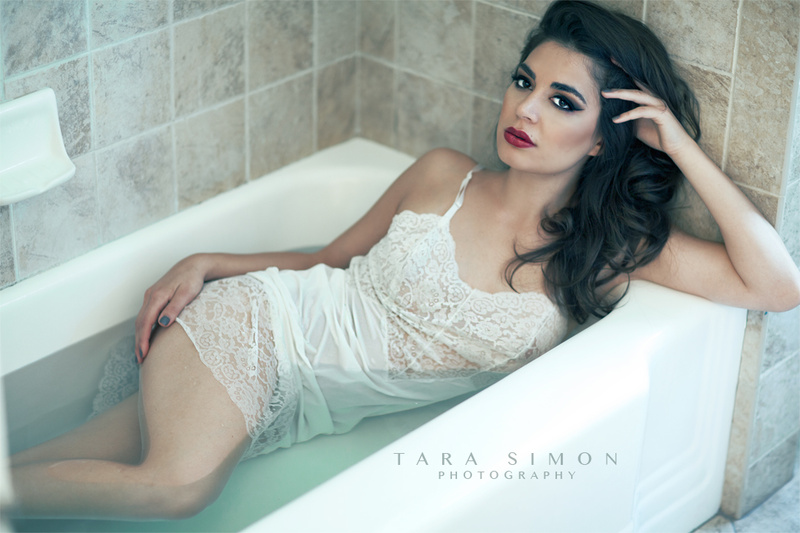 Female model photo shoot of Tara Simon Photography