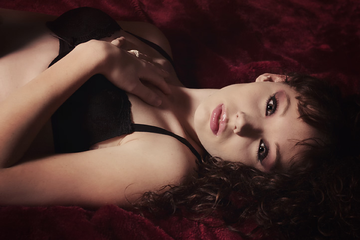 Female model photo shoot of Magick Moments