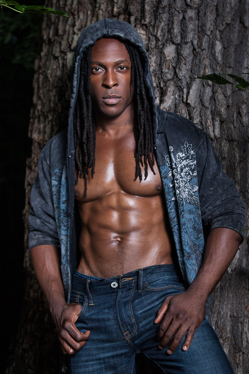 Male model photo shoot of nnamdinwosa