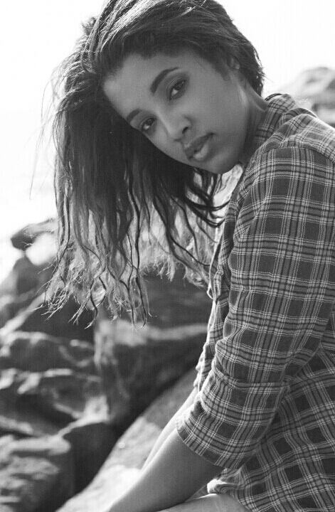 Female model photo shoot of Leeza Nicole