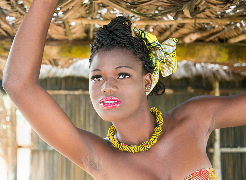Female model photo shoot of Celine Minet in Togo Lomé