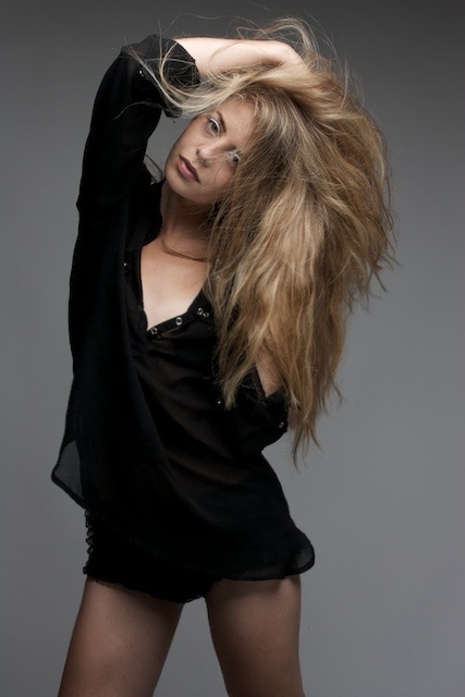 Female model photo shoot of Lisa Amnegard