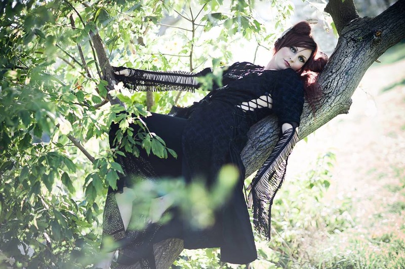Female model photo shoot of  Serenity Rayne