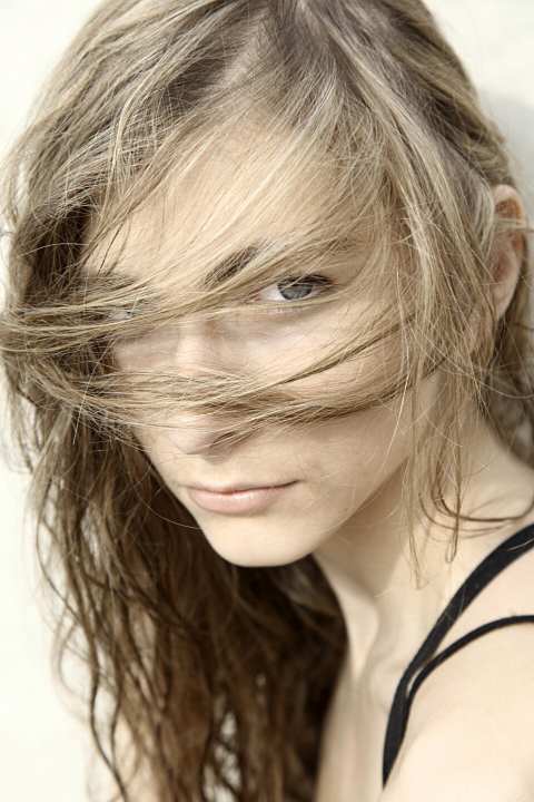 Female model photo shoot of nadiaoni