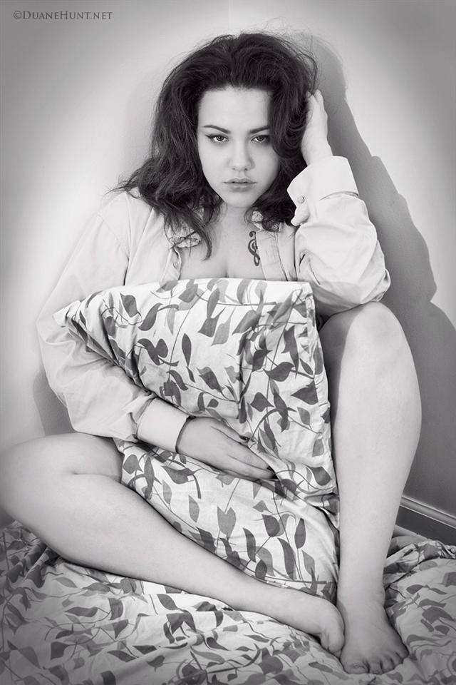 Female model photo shoot of Yuliana Quinones