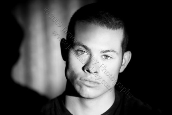 Male model photo shoot of Travis Shoaf