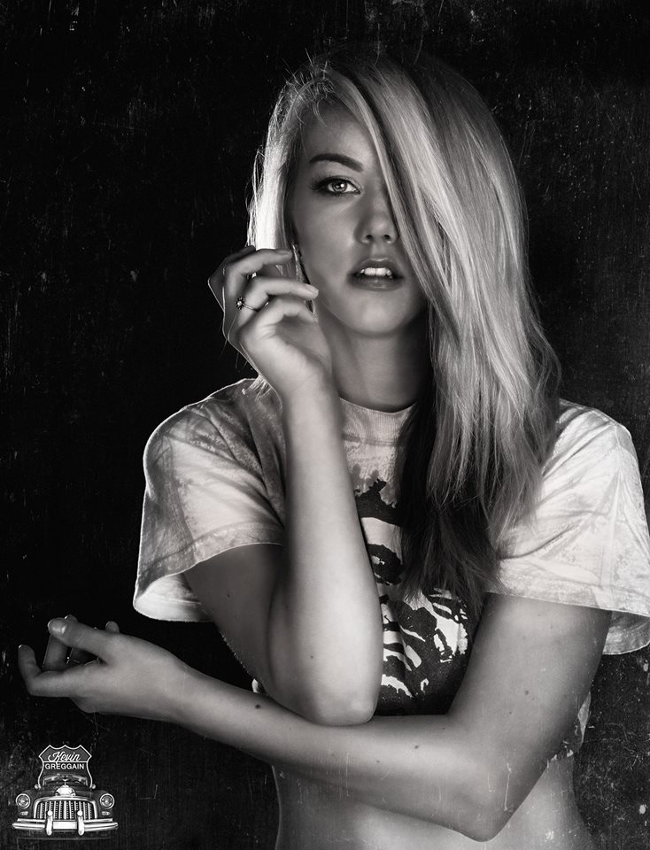 Female model photo shoot of Amy Bodnarchuk