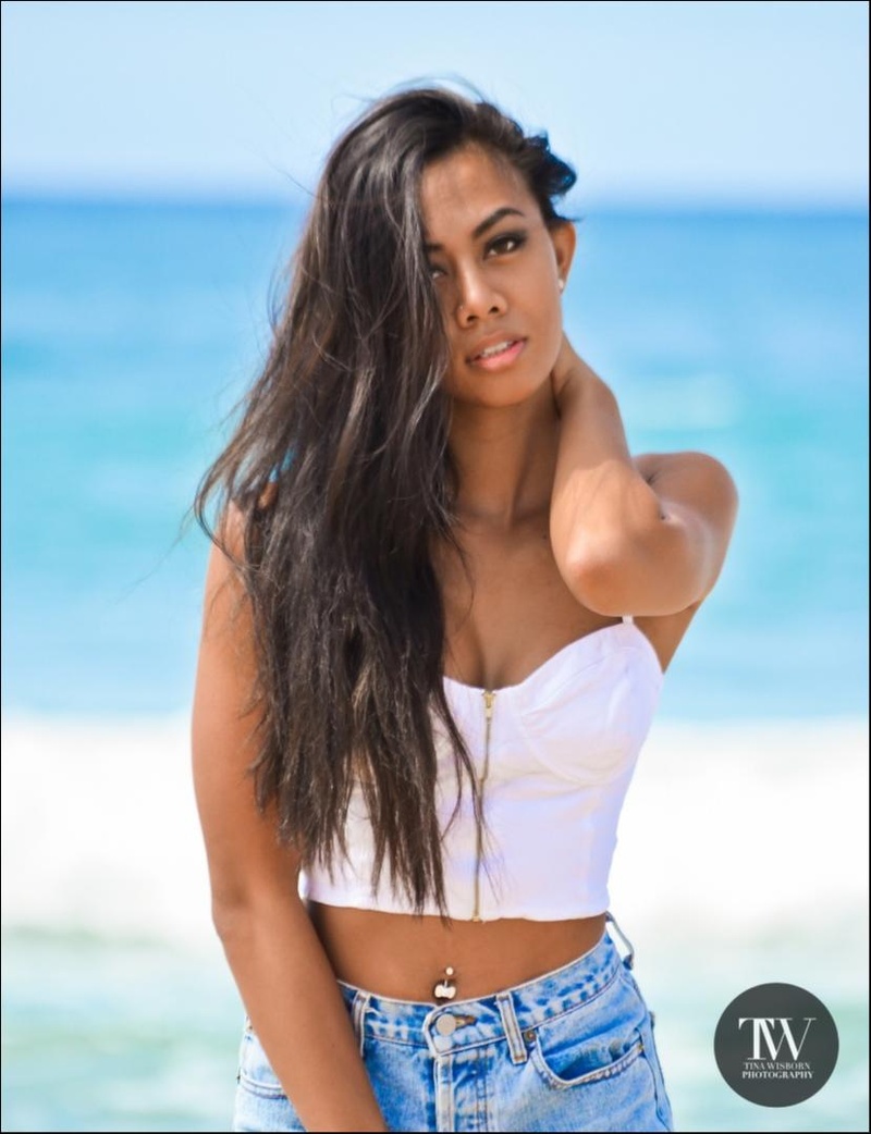 Female model photo shoot of Leilani Torres