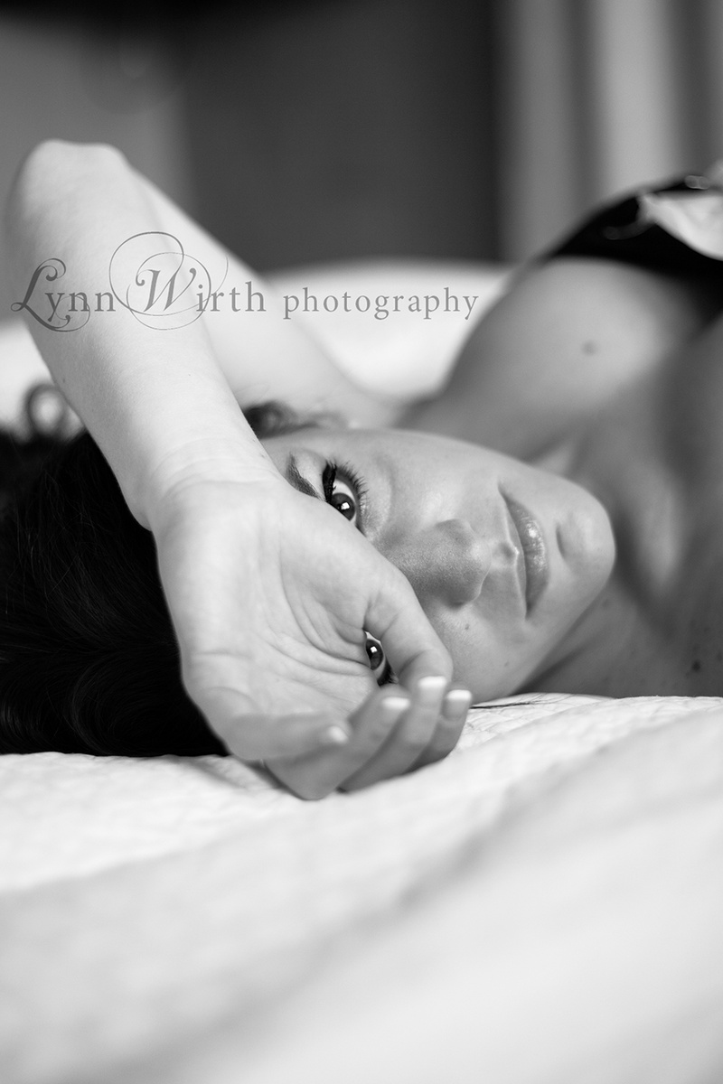 Female model photo shoot of Lynn Wirth Photography