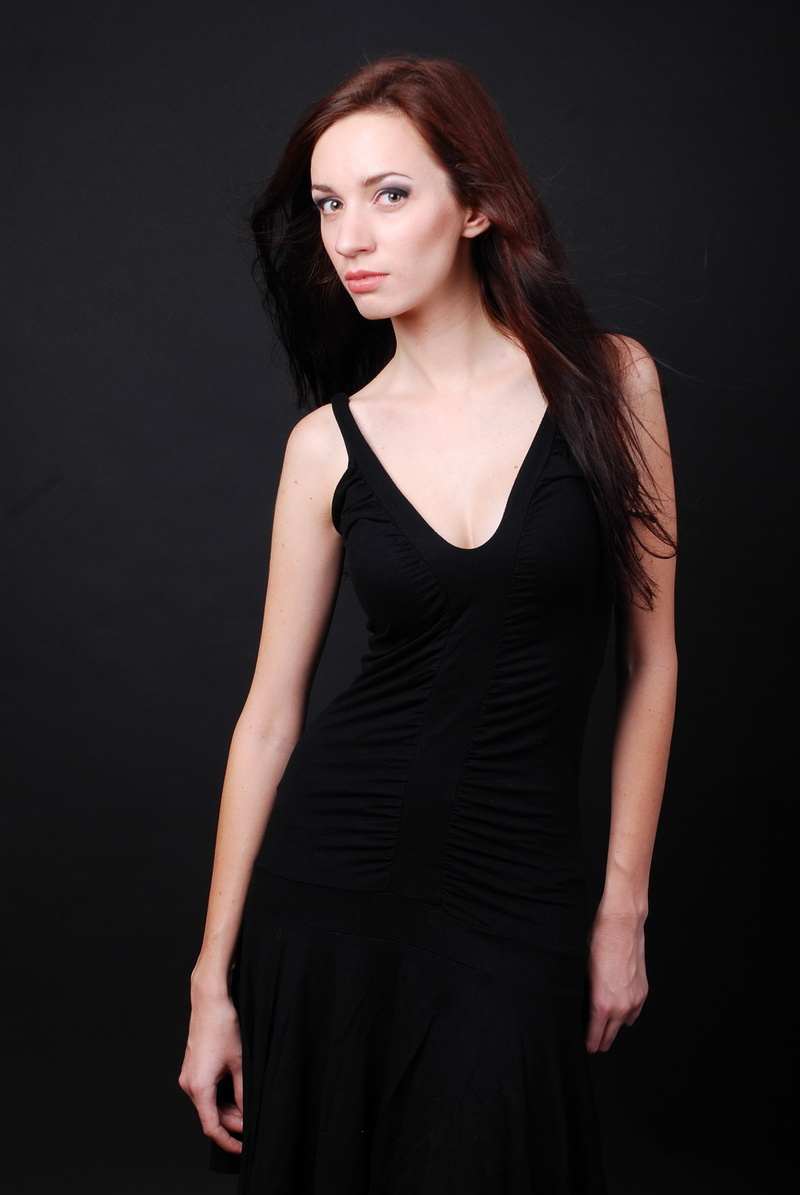 Female model photo shoot of draserra