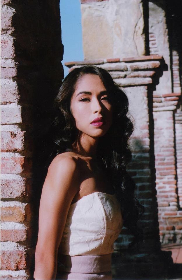 Female model photo shoot of Brenda Lemus reyes