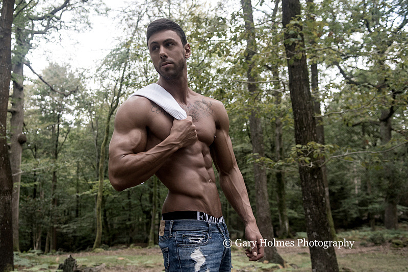 Male model photo shoot of RicIsaacAsh by Gary Holmes Photography