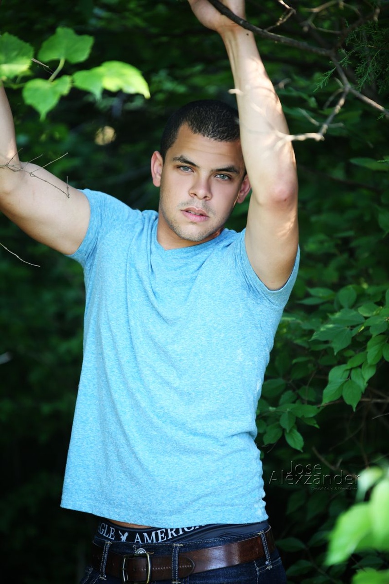Male model photo shoot of Cameron Gibbzz by Jose Alexzander