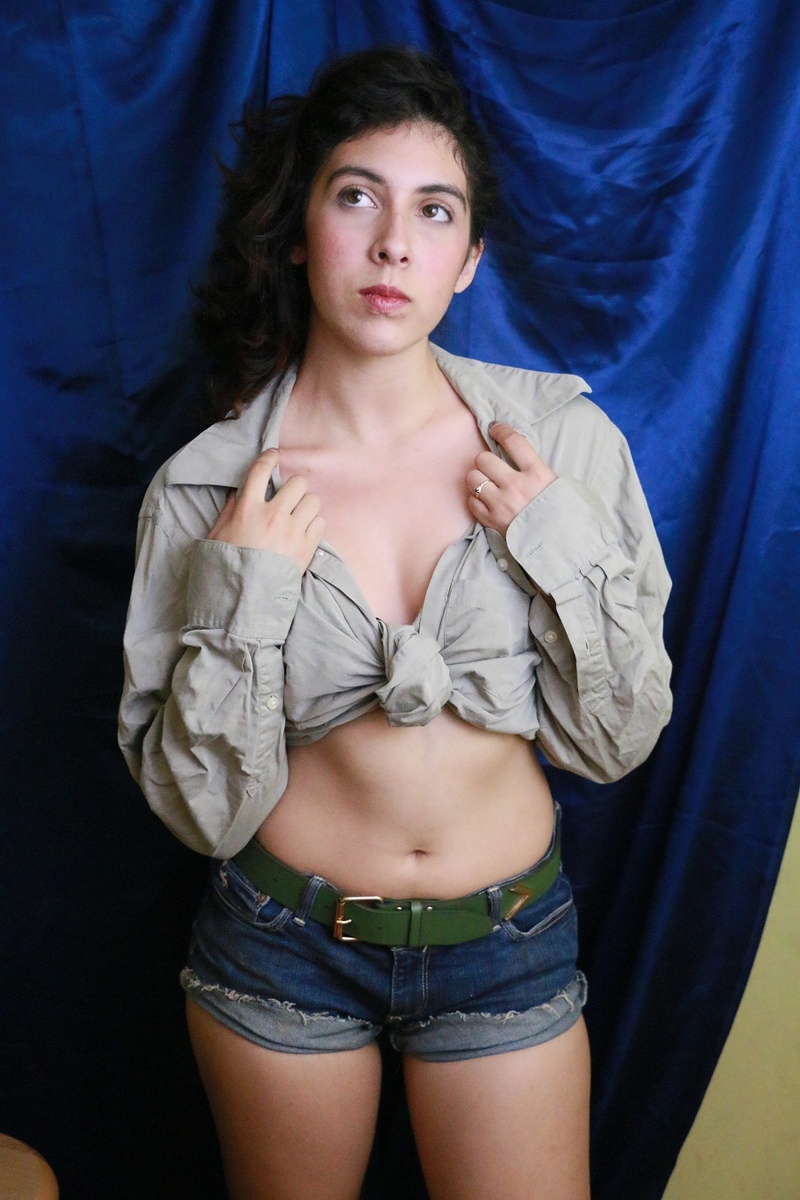 Female model photo shoot of Shade Magnuson