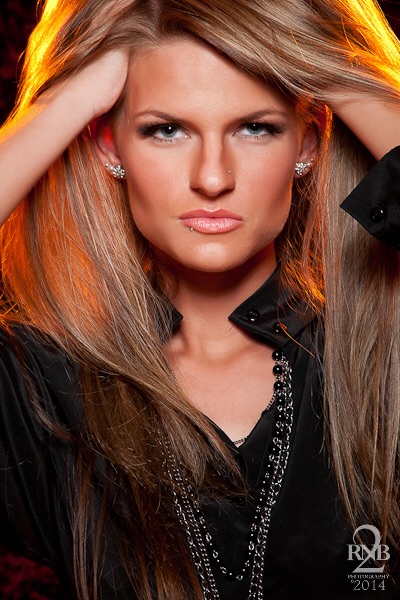 Female model photo shoot of Jennifer Sadovsky