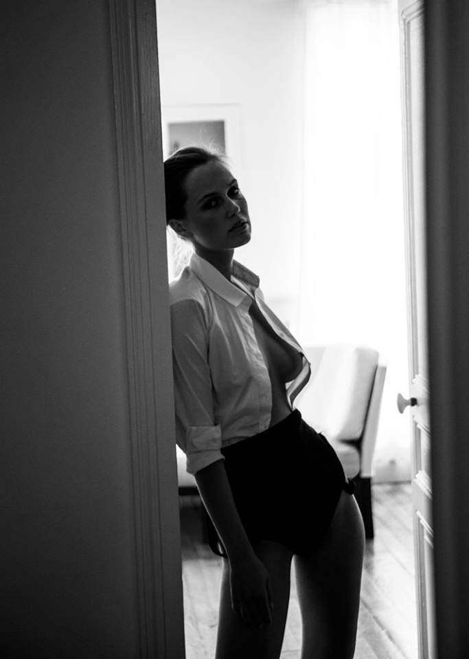 Female model photo shoot of Liza Kas in Paris