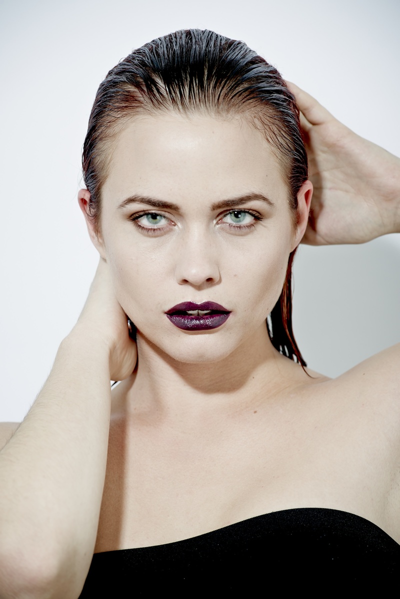 Female model photo shoot of Wilmasl