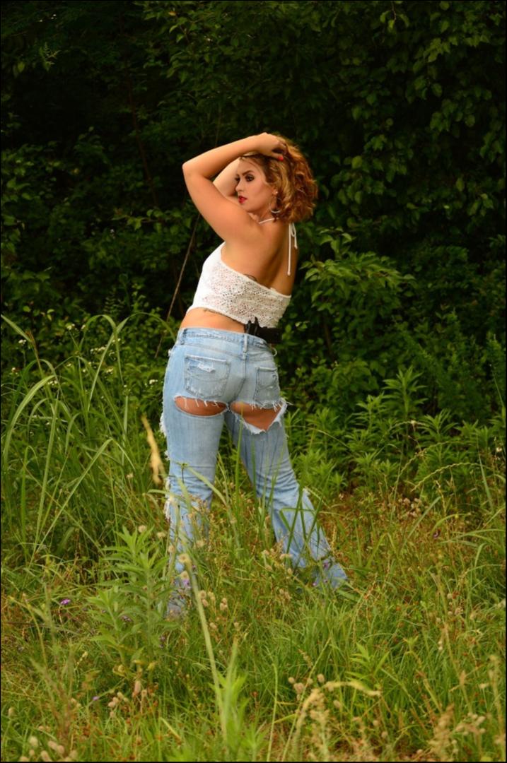 Female model photo shoot of Adrienne Brooke Eagle