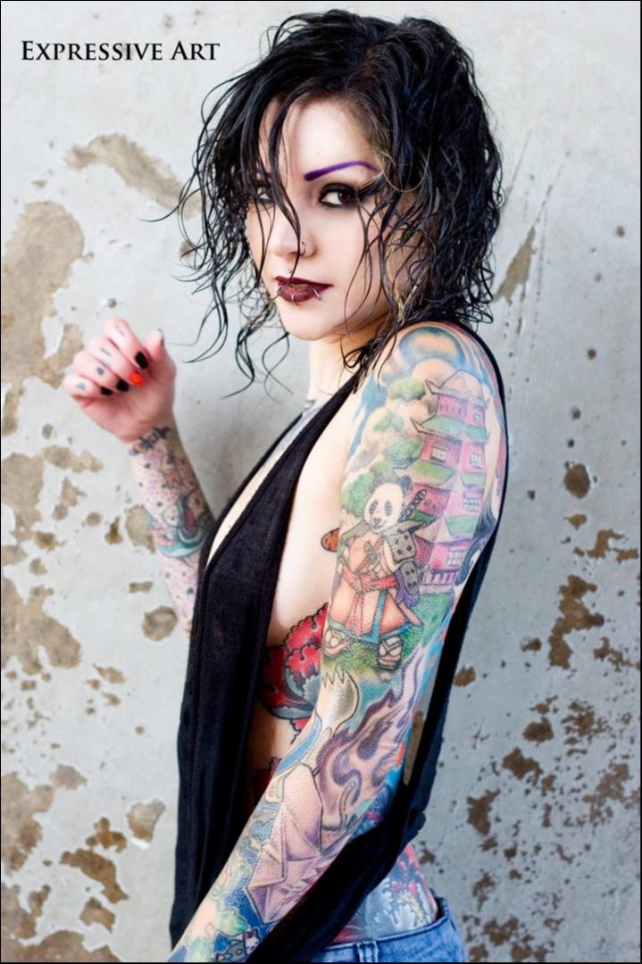 Female model photo shoot of Victoria LeMeow