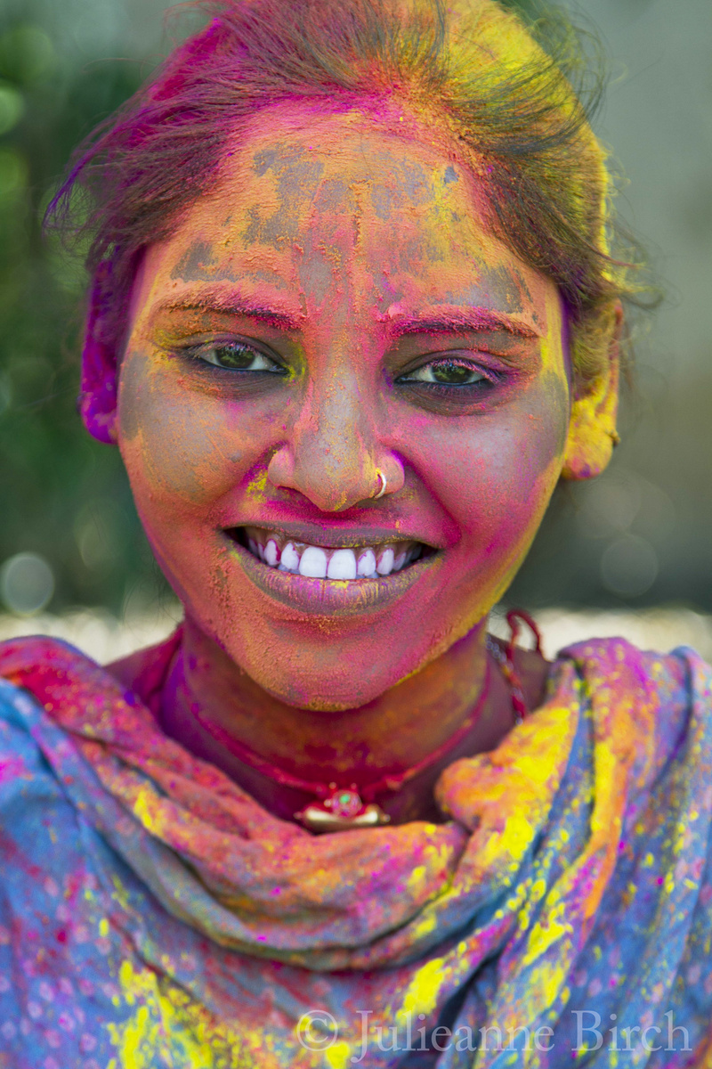 Female model photo shoot of Julieanne Birch in India