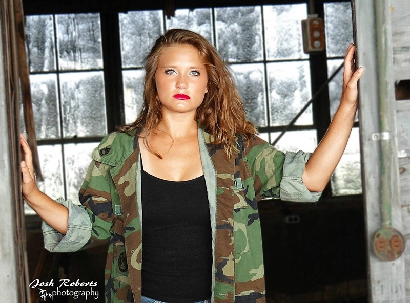Female model photo shoot of Bethanie Rice