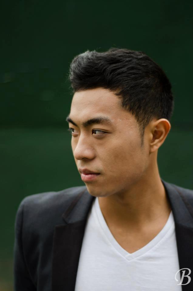 Male model photo shoot of Robert Chang