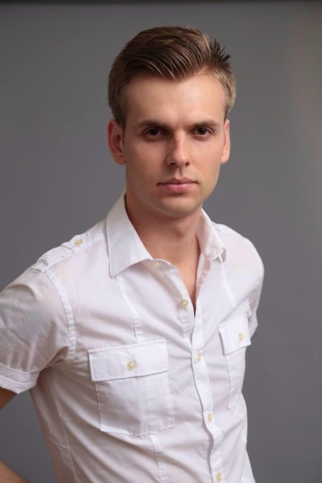 Male model photo shoot of vitaliiglinkin