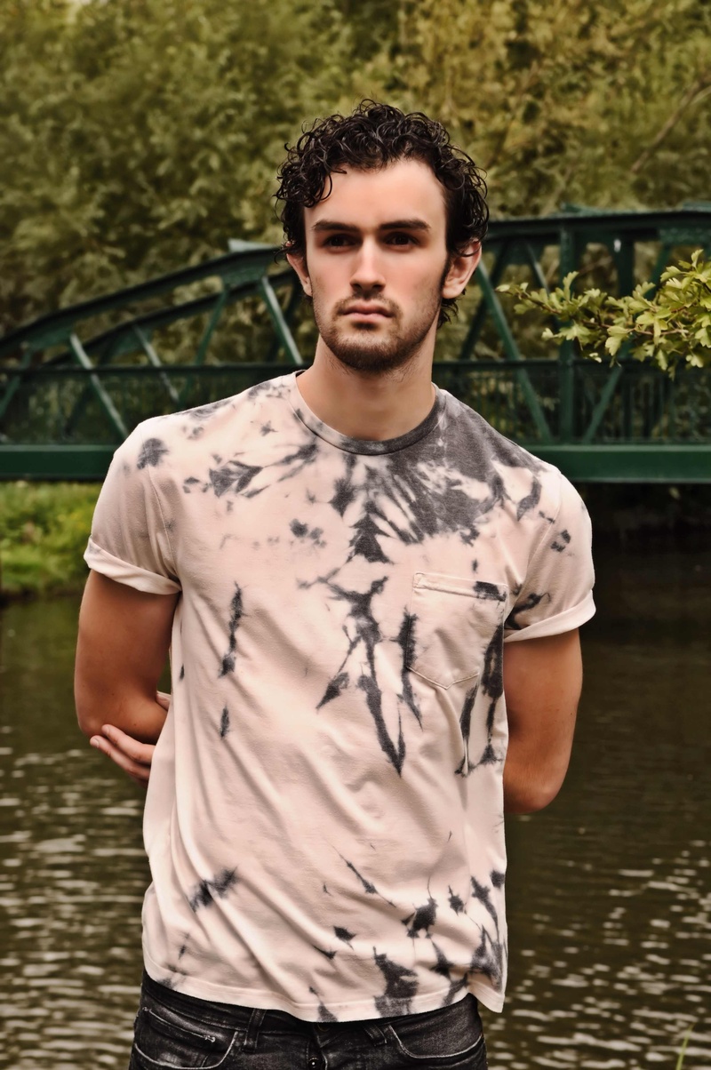 Male model photo shoot of tybartley