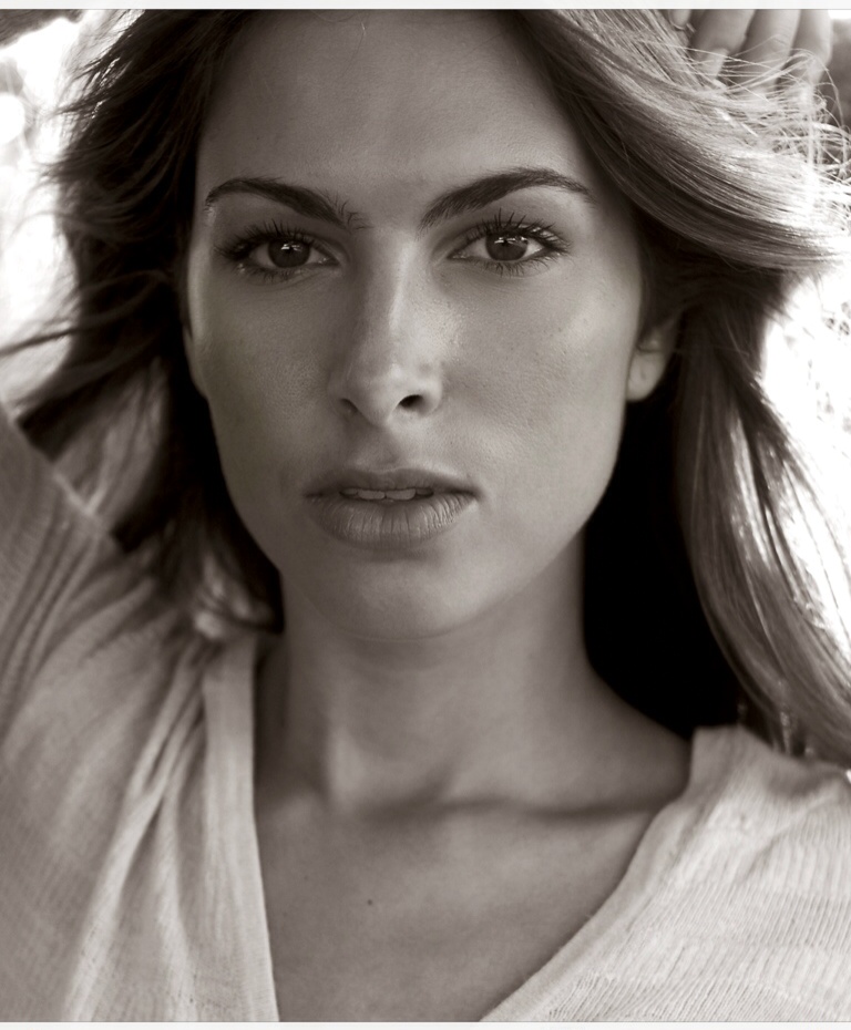 Female model photo shoot of Lunden Mihalic