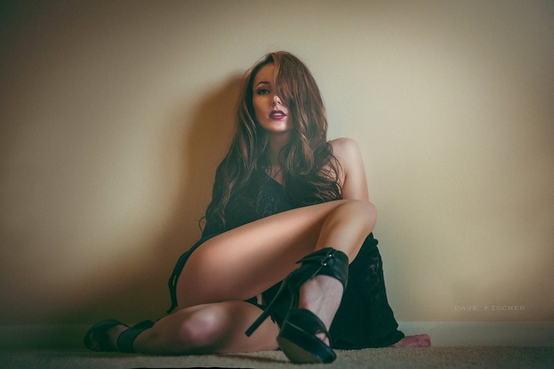 Female model photo shoot of Natalie Light
