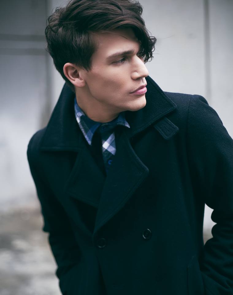 Male model photo shoot of Thomas Sheppard 