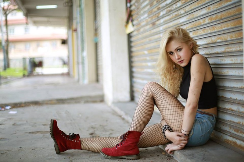 Female model photo shoot of Charlotte Sacii