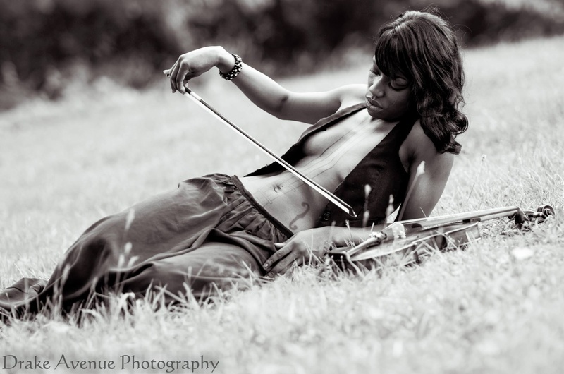 Female model photo shoot of Oro Munroe in Park
