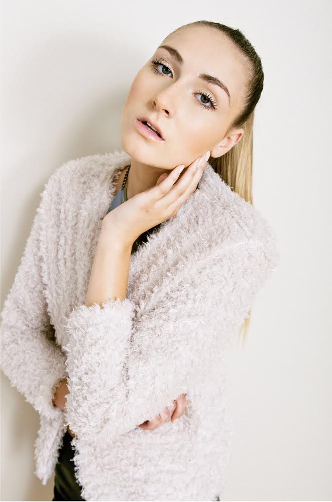 Female model photo shoot of Morgan Bea