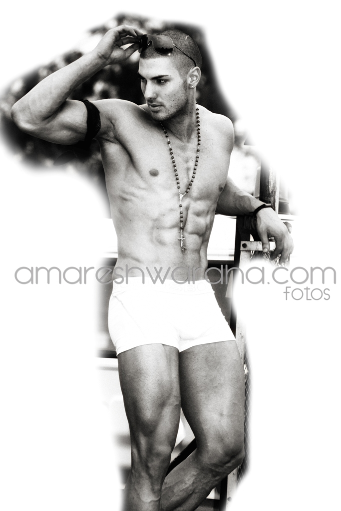 Male model photo shoot of Amaresh Wardha