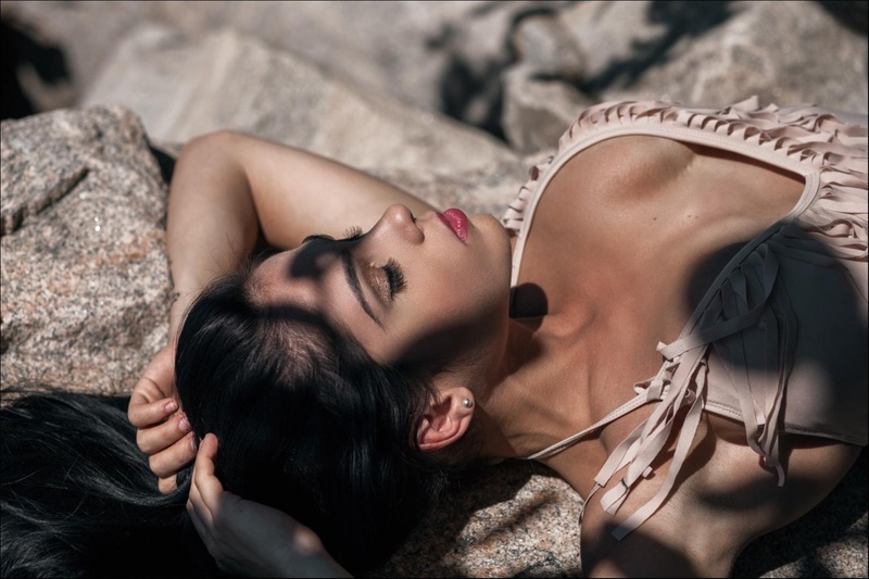Female model photo shoot of marlen nunez plasencia by Peter Alcazar