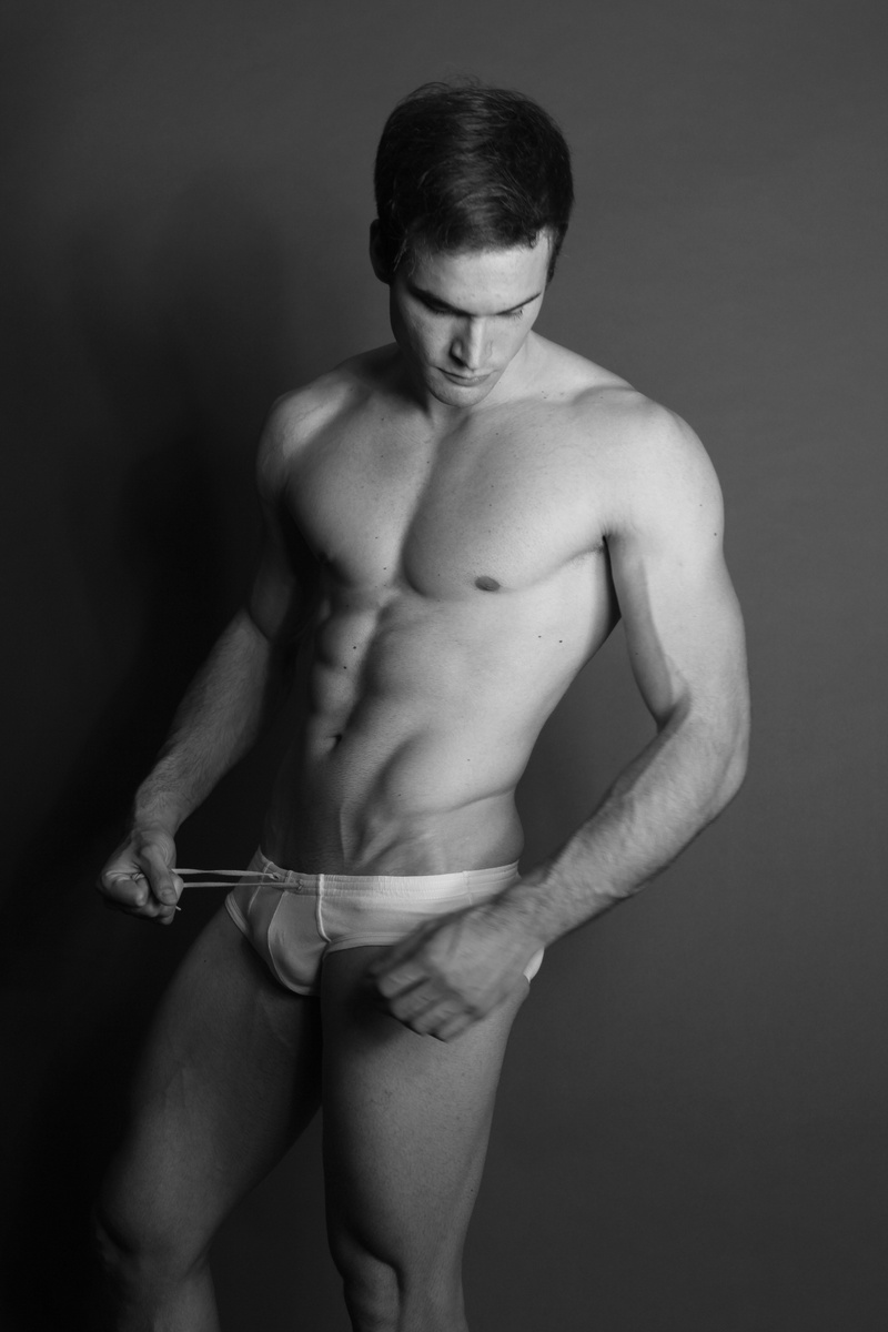 Male model photo shoot of Aleksandarpopov
