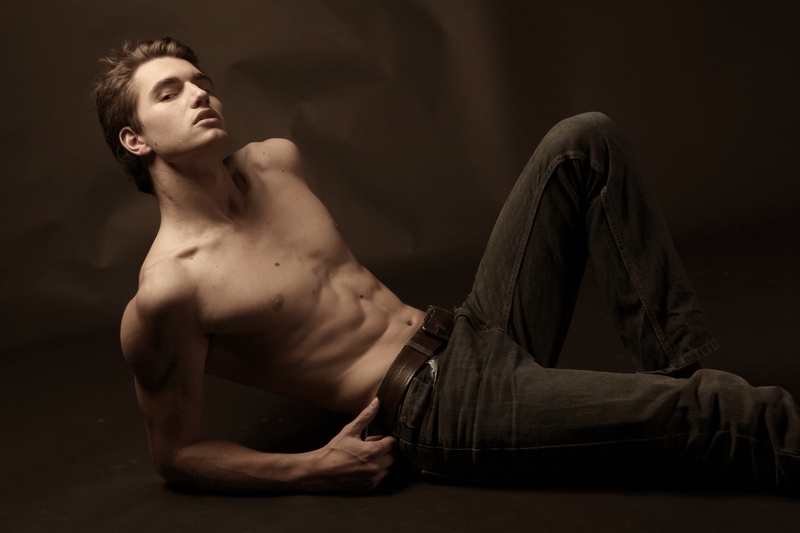Male model photo shoot of markvc