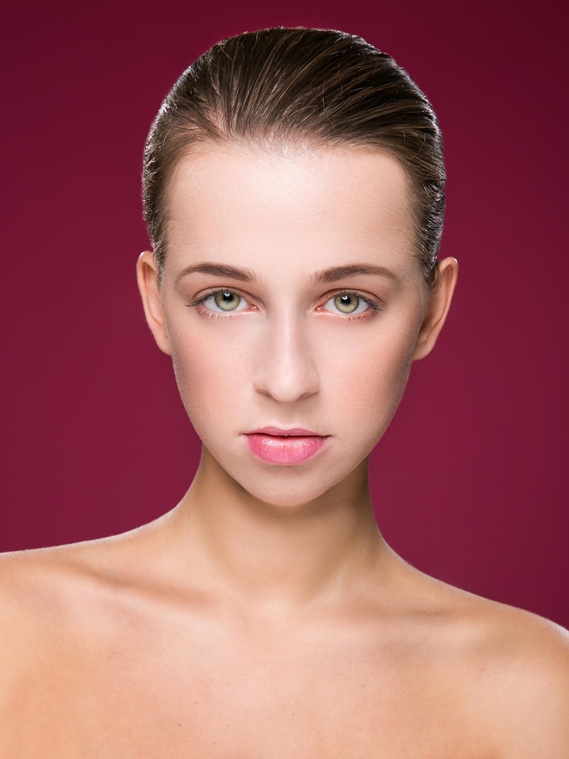 Female model photo shoot of Tracey Isiorho by DonnyLondon