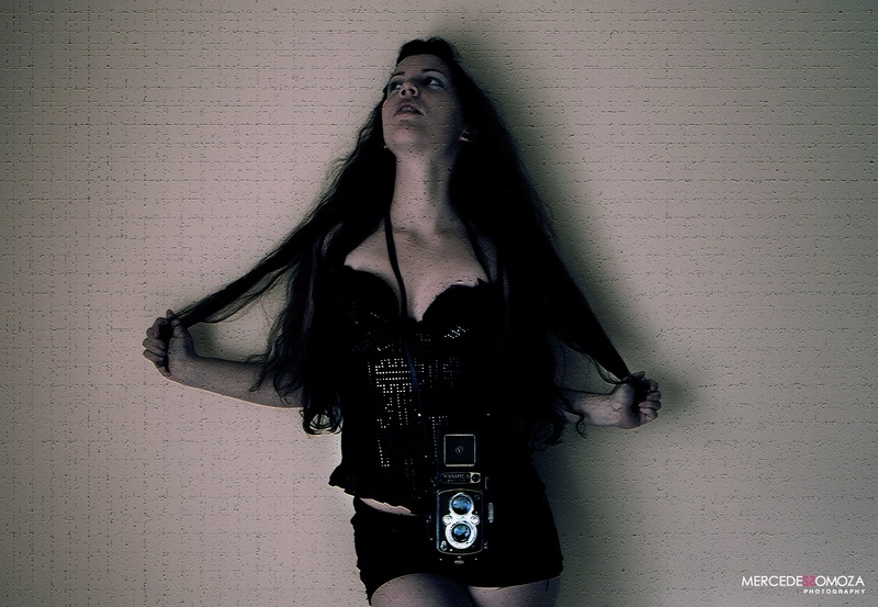 Female model photo shoot of Mercedes Somoza