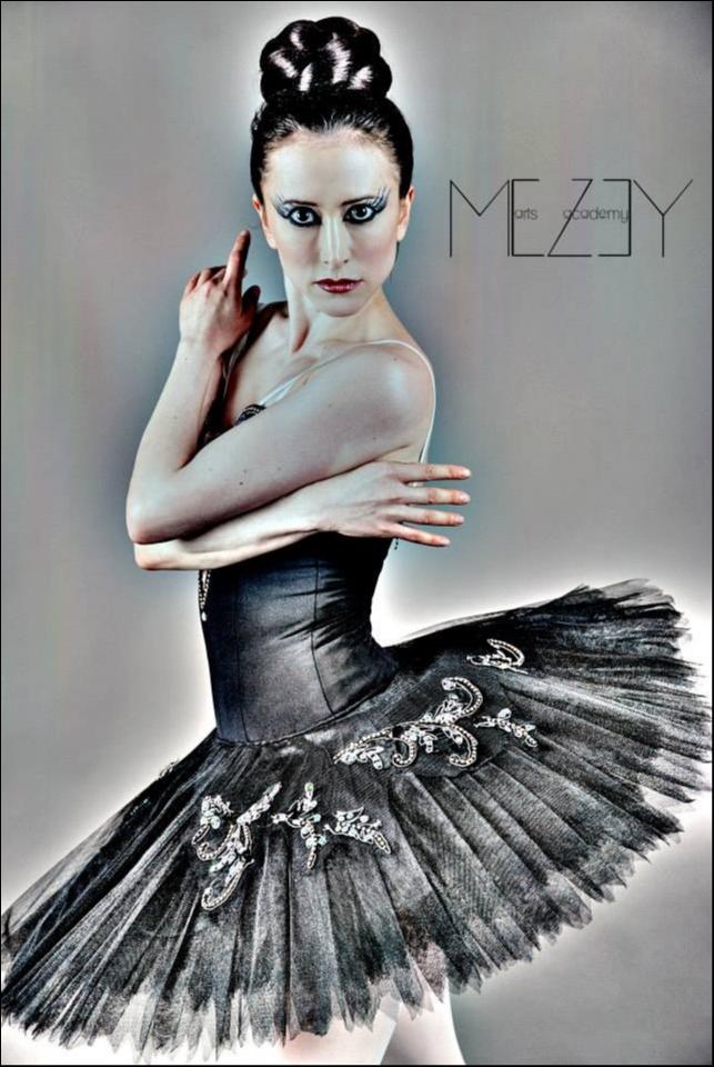 Female model photo shoot of Jessica Mezey