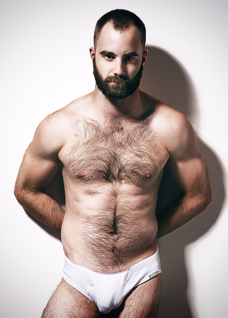 Male model photo shoot of Jonathan Dufour by Ed Dandy