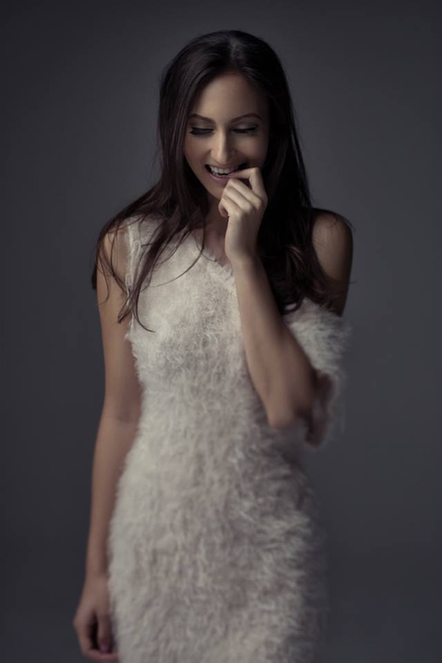 Female model photo shoot of Marylou Becker