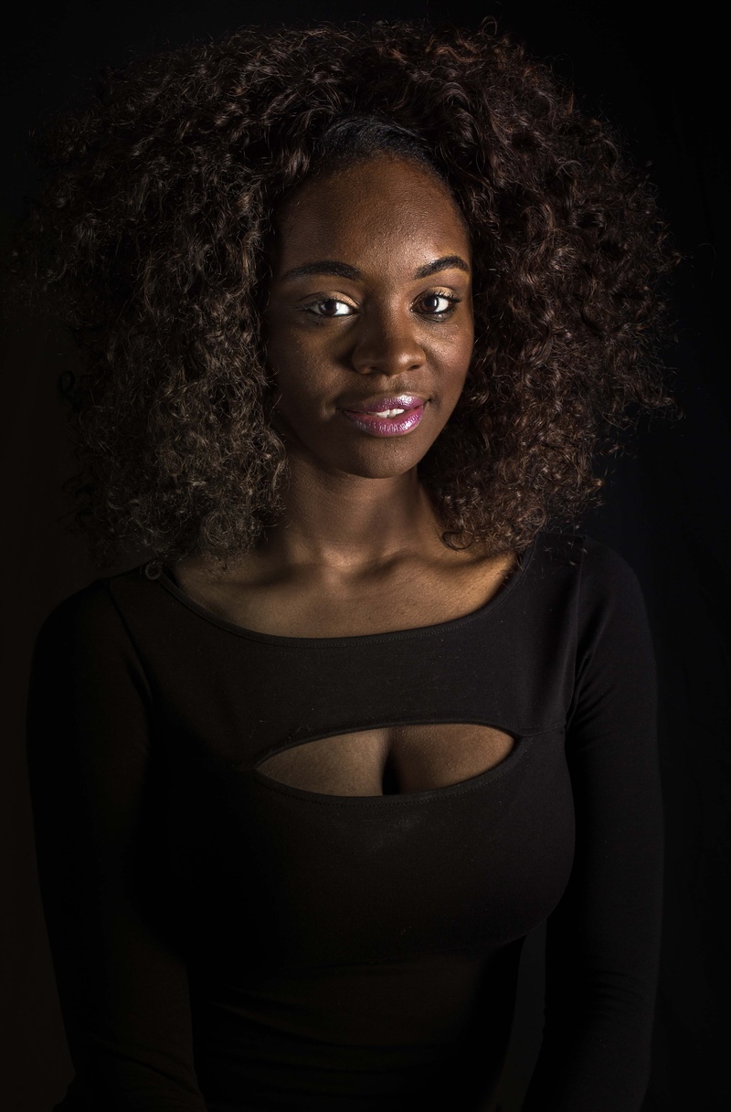 Female model photo shoot of GabrielleDungan