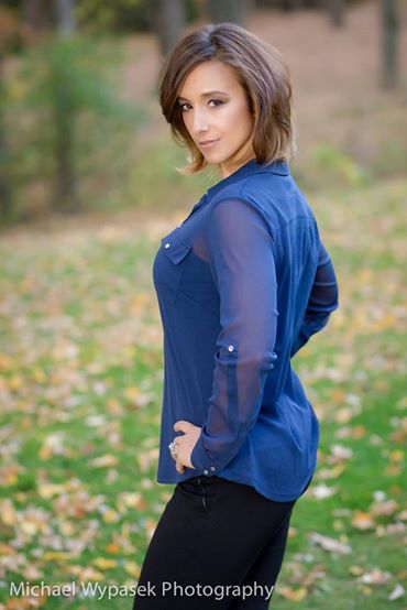 Female model photo shoot of Tara Foran in Highland Park, Pittsburgh, PA