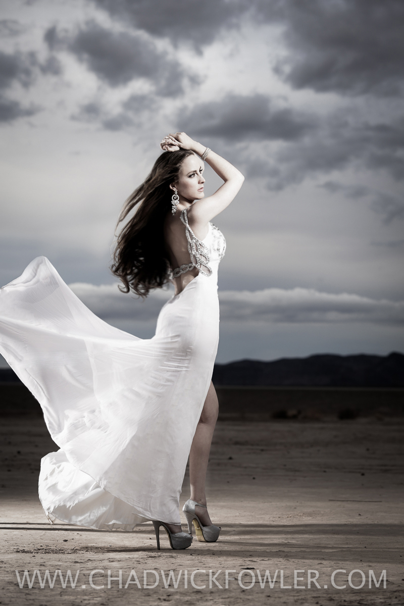 Female model photo shoot of Yanet Garcia